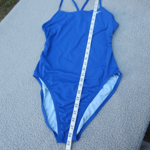 Nike‎ Swimsuit Women’s Size 36/10 Hydrastrong Cut Out  Back One-Piece Royal Blue - Picture 12 of 16